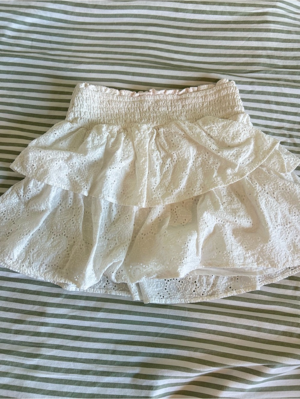 art class White Eyelet Ruffle Skater Skirt